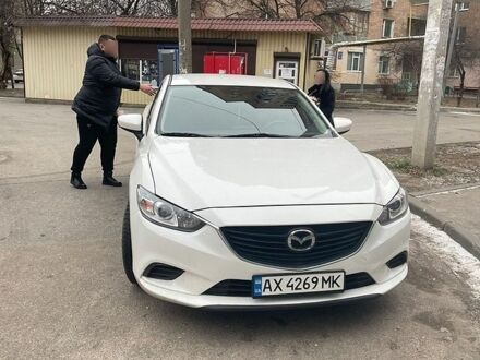 Белый Мазда 6, объемом двигателя 2.49 л и пробегом 140 тыс. км за 10000 $, фото 1 на Automoto.ua