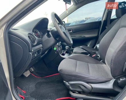 Бежевый Мазда 6, объемом двигателя 2 л и пробегом 187 тыс. км за 4190 $, фото 18 на Automoto.ua