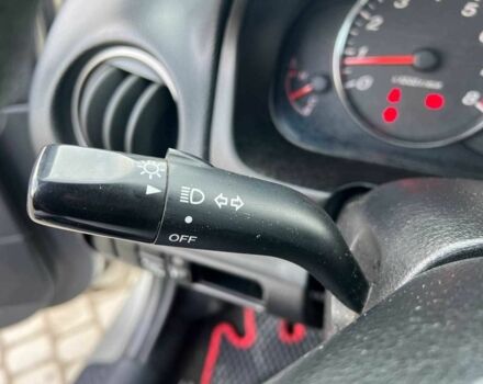 Бежевый Мазда 6, объемом двигателя 2 л и пробегом 187 тыс. км за 4190 $, фото 21 на Automoto.ua