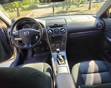 Бежевый Мазда 6, объемом двигателя 2 л и пробегом 350 тыс. км за 5800 $, фото 5 на Automoto.ua