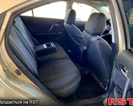 Бежевий Мазда 6, об'ємом двигуна 2 л та пробігом 189 тис. км за 4400 $, фото 12 на Automoto.ua