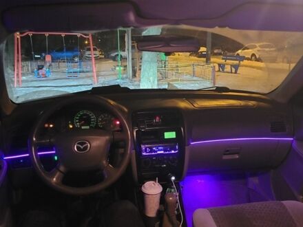 Бежевий Мазда 6, об'ємом двигуна 2 л та пробігом 270 тис. км за 1800 $, фото 1 на Automoto.ua