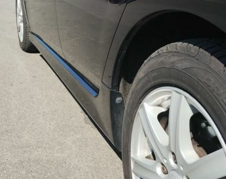 Черный Мазда 6, объемом двигателя 2.2 л и пробегом 300 тыс. км за 7500 $, фото 5 на Automoto.ua