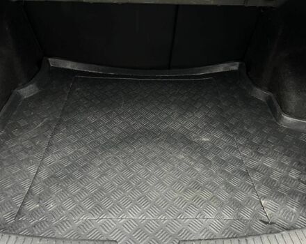 Черный Мазда 6, объемом двигателя 2 л и пробегом 227 тыс. км за 4500 $, фото 20 на Automoto.ua