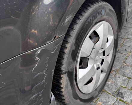 Черный Мазда 6, объемом двигателя 1.8 л и пробегом 250 тыс. км за 2000 $, фото 5 на Automoto.ua