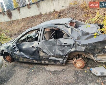 Мазда 6 2003 в Киеве на Automoto.ua Черный Мазда 6, объемом двигателя 2 л и пробегом 250 тыс. км за 500 $, фото 5 на Automoto.ua