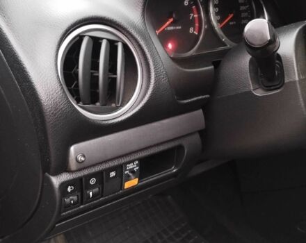 Черный Мазда 6, объемом двигателя 2 л и пробегом 185 тыс. км за 5000 $, фото 13 на Automoto.ua