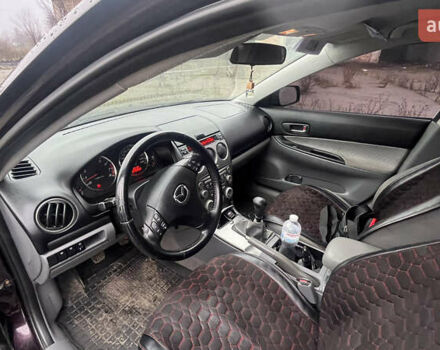 Чорний Мазда 6, об'ємом двигуна 2 л та пробігом 185 тис. км за 4111 $, фото 7 на Automoto.ua