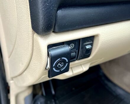 Черный Мазда 6, объемом двигателя 2.3 л и пробегом 250 тыс. км за 3300 $, фото 7 на Automoto.ua