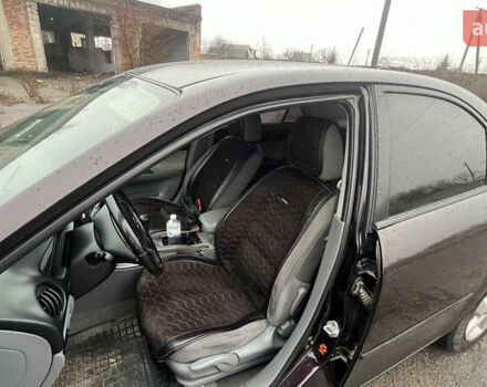 Чорний Мазда 6, об'ємом двигуна 2 л та пробігом 185 тис. км за 4111 $, фото 8 на Automoto.ua