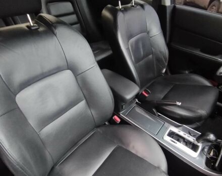 Черный Мазда 6, объемом двигателя 2 л и пробегом 185 тыс. км за 5000 $, фото 16 на Automoto.ua