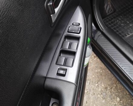 Черный Мазда 6, объемом двигателя 2 л и пробегом 185 тыс. км за 5000 $, фото 14 на Automoto.ua