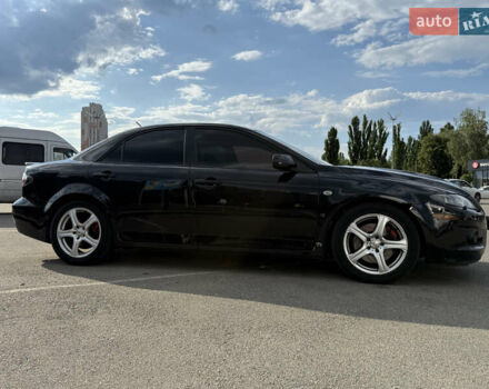 Черный Мазда 6, объемом двигателя 2.26 л и пробегом 255 тыс. км за 5700 $, фото 10 на Automoto.ua