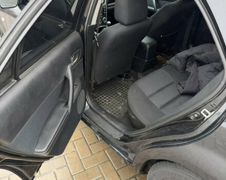 Черный Мазда 6, объемом двигателя 2 л и пробегом 213 тыс. км за 4300 $, фото 13 на Automoto.ua