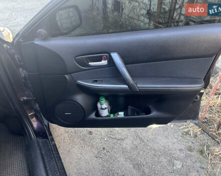 Черный Мазда 6, объемом двигателя 2 л и пробегом 259 тыс. км за 5500 $, фото 5 на Automoto.ua