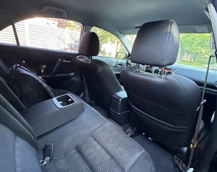 Черный Мазда 6, объемом двигателя 2 л и пробегом 275 тыс. км за 5200 $, фото 7 на Automoto.ua