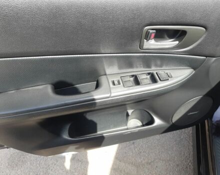 Черный Мазда 6, объемом двигателя 2 л и пробегом 199 тыс. км за 4600 $, фото 7 на Automoto.ua