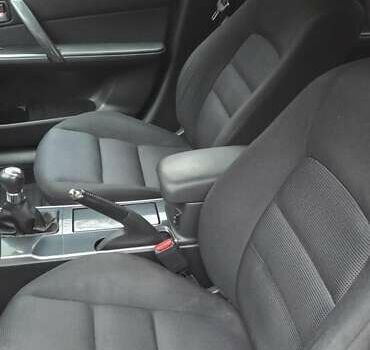 Черный Мазда 6, объемом двигателя 2 л и пробегом 266 тыс. км за 5200 $, фото 20 на Automoto.ua