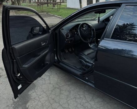 Черный Мазда 6, объемом двигателя 2 л и пробегом 220 тыс. км за 4999 $, фото 4 на Automoto.ua