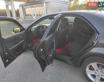 Черный Мазда 6, объемом двигателя 2 л и пробегом 315 тыс. км за 4250 $, фото 8 на Automoto.ua