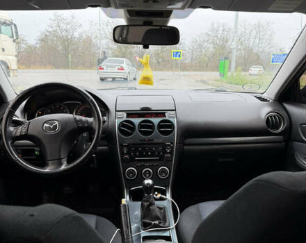 Черный Мазда 6, объемом двигателя 2 л и пробегом 213 тыс. км за 4300 $, фото 11 на Automoto.ua