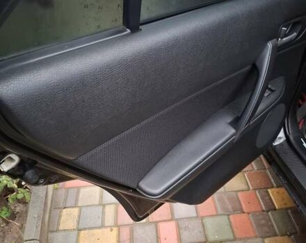 Черный Мазда 6, объемом двигателя 2 л и пробегом 183 тыс. км за 4000 $, фото 6 на Automoto.ua