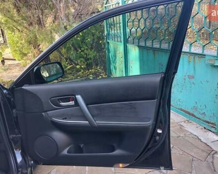 Черный Мазда 6, объемом двигателя 2 л и пробегом 163 тыс. км за 6500 $, фото 12 на Automoto.ua