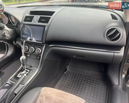 Черный Мазда 6, объемом двигателя 2 л и пробегом 220 тыс. км за 7100 $, фото 9 на Automoto.ua