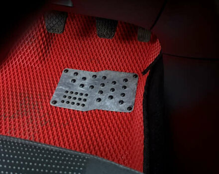 Чорний Мазда 6, об'ємом двигуна 2 л та пробігом 205 тис. км за 7900 $, фото 17 на Automoto.ua