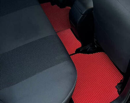 Чорний Мазда 6, об'ємом двигуна 2 л та пробігом 205 тис. км за 7900 $, фото 9 на Automoto.ua