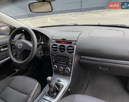 Чорний Мазда 6, об'ємом двигуна 1.8 л та пробігом 231 тис. км за 3600 $, фото 32 на Automoto.ua