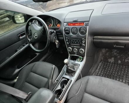Чорний Мазда 6, об'ємом двигуна 1.8 л та пробігом 306 тис. км за 4200 $, фото 5 на Automoto.ua