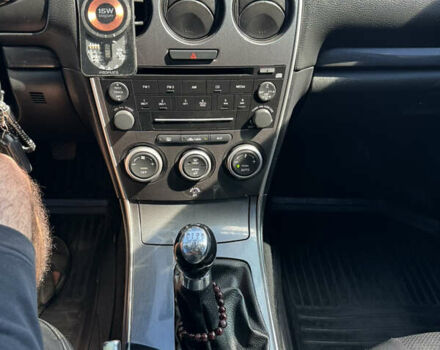 Черный Мазда 6, объемом двигателя 2 л и пробегом 235 тыс. км за 6200 $, фото 7 на Automoto.ua