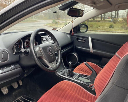 Чорний Мазда 6, об'ємом двигуна 2 л та пробігом 246 тис. км за 10000 $, фото 29 на Automoto.ua