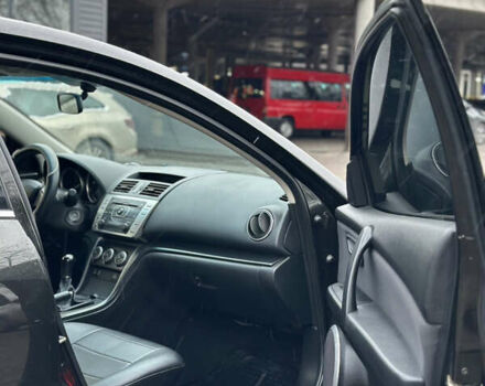 Чорний Мазда 6, об'ємом двигуна 1.8 л та пробігом 252 тис. км за 7300 $, фото 7 на Automoto.ua