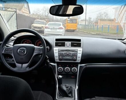 Черный Мазда 6, объемом двигателя 2 л и пробегом 280 тыс. км за 6500 $, фото 5 на Automoto.ua