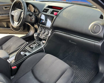 Черный Мазда 6, объемом двигателя 2 л и пробегом 266 тыс. км за 7300 $, фото 13 на Automoto.ua