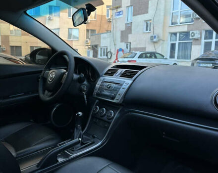 Чорний Мазда 6, об'ємом двигуна 1.8 л та пробігом 252 тис. км за 7300 $, фото 13 на Automoto.ua