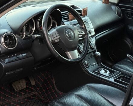 Чорний Мазда 6, об'ємом двигуна 3.7 л та пробігом 300 тис. км за 7500 $, фото 6 на Automoto.ua