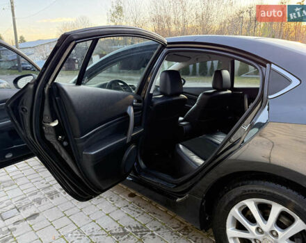Черный Мазда 6, объемом двигателя 2 л и пробегом 309 тыс. км за 6200 $, фото 12 на Automoto.ua