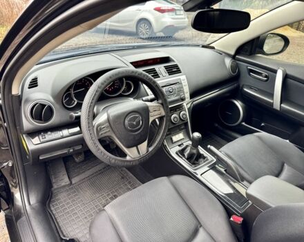 Черный Мазда 6, объемом двигателя 2 л и пробегом 264 тыс. км за 6890 $, фото 13 на Automoto.ua