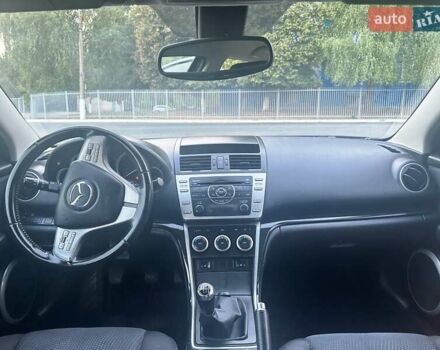 Чорний Мазда 6, об'ємом двигуна 2 л та пробігом 239 тис. км за 6800 $, фото 27 на Automoto.ua