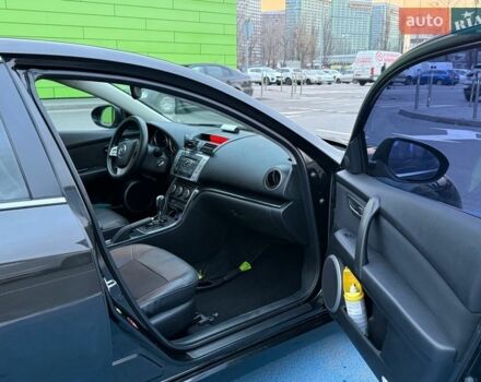 Черный Мазда 6, объемом двигателя 2 л и пробегом 247 тыс. км за 6100 $, фото 11 на Automoto.ua