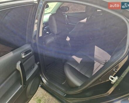 Чорний Мазда 6, об'ємом двигуна 2 л та пробігом 245 тис. км за 6900 $, фото 2 на Automoto.ua