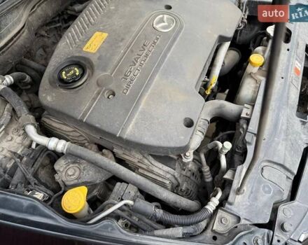 Черный Мазда 6, объемом двигателя 2 л и пробегом 350 тыс. км за 6499 $, фото 1 на Automoto.ua