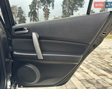 Черный Мазда 6, объемом двигателя 2 л и пробегом 253 тыс. км за 6500 $, фото 48 на Automoto.ua