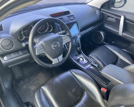 Черный Мазда 6, объемом двигателя 2 л и пробегом 180 тыс. км за 7700 $, фото 8 на Automoto.ua
