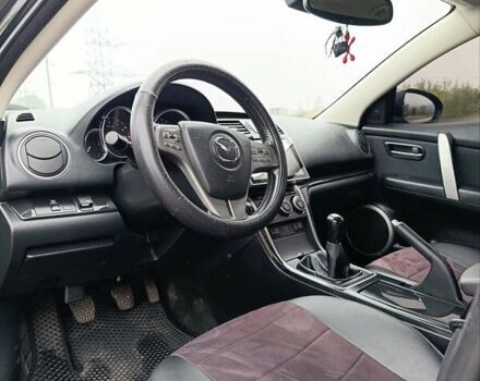 Черный Мазда 6, объемом двигателя 2 л и пробегом 212 тыс. км за 7899 $, фото 13 на Automoto.ua