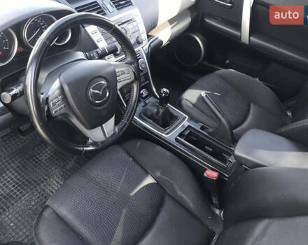 Черный Мазда 6, объемом двигателя 1.8 л и пробегом 238 тыс. км за 6800 $, фото 17 на Automoto.ua