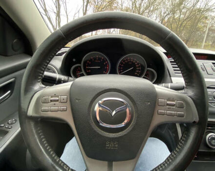 Чорний Мазда 6, об'ємом двигуна 2 л та пробігом 246 тис. км за 10000 $, фото 31 на Automoto.ua